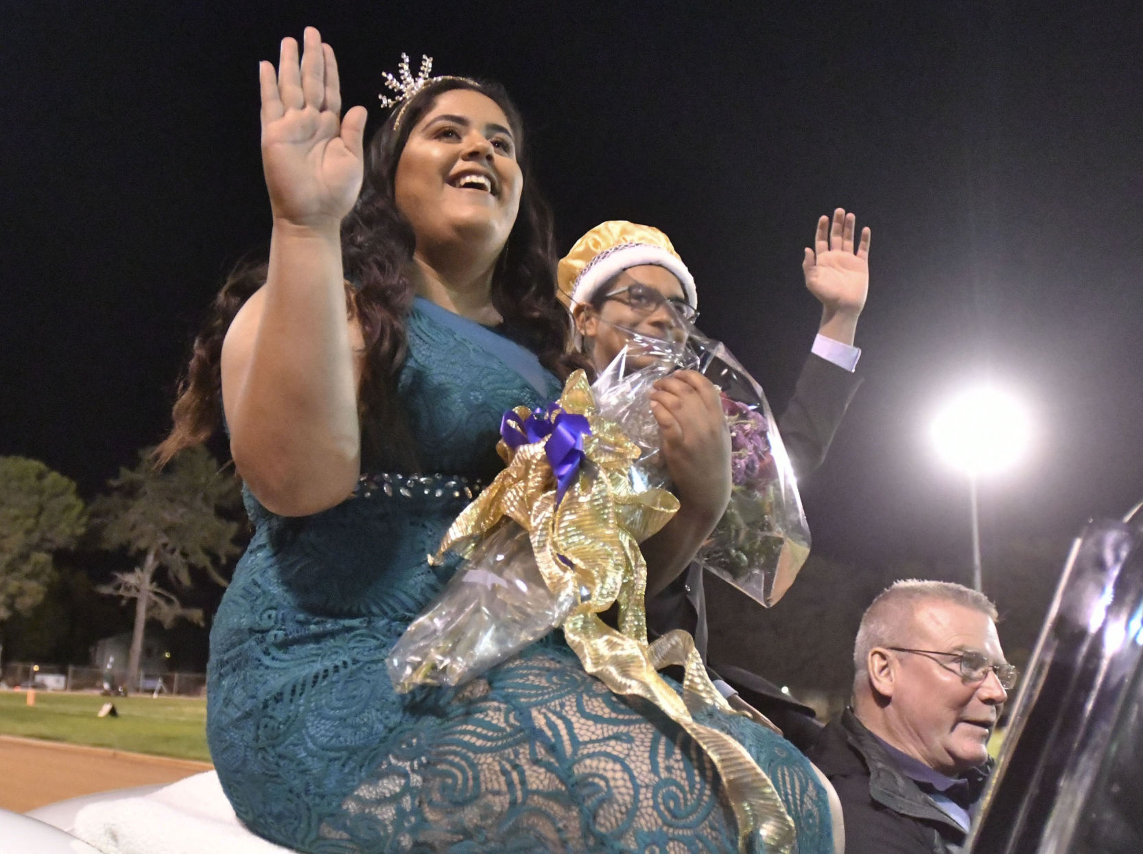 100617 Cabrillo homecoming 01.jpg